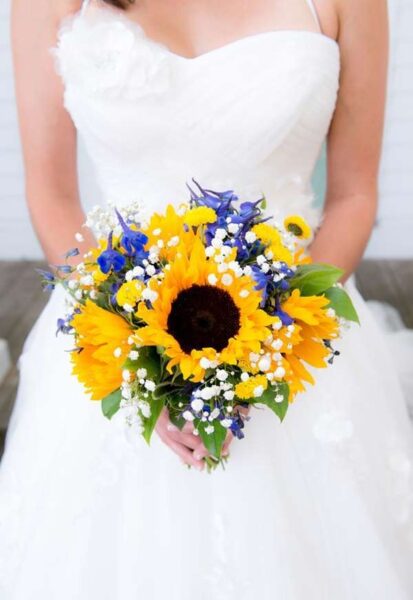 ý nghĩa hoa hướng dương trong ngày cưới