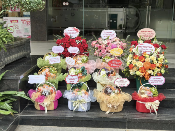 shop hoa tuoi quan dong da 3