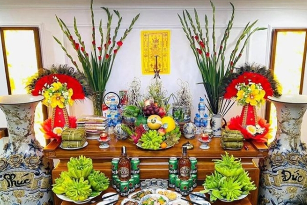 Dạy Cắm Hoa Bàn Thờ: Bí Quyết Tôn Kính & Thẩm Mỹ Từ Chuyên Gia