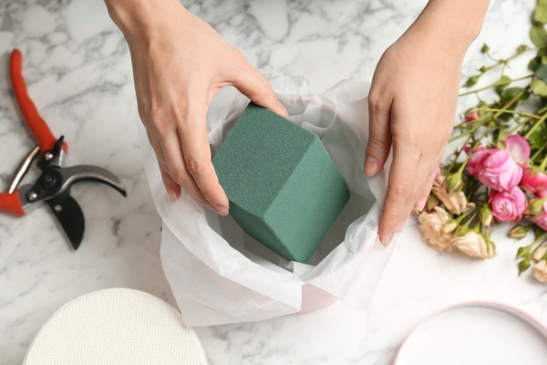 Dạy Cắm Hoa Cổng Cưới Chuyên Nghiệp: Bí Quyết Thành Công Từ A-Z