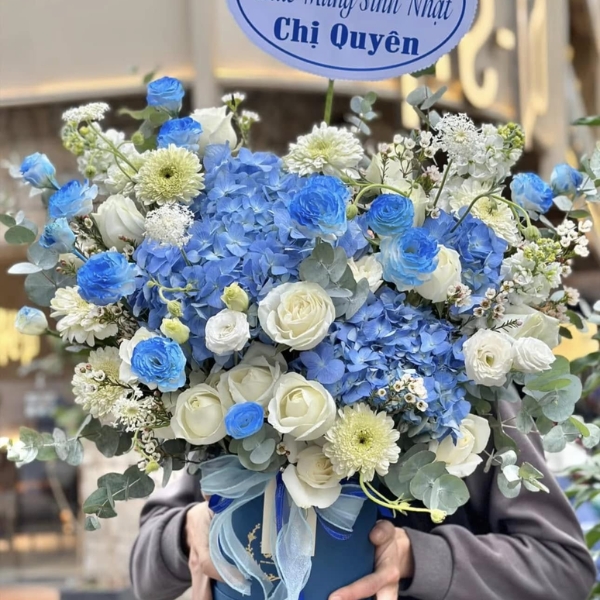 Dạy Cắm Hoa Hiện Đại: Khám Phá Nghệ Thuật & Kỹ Thuật Đỉnh Cao