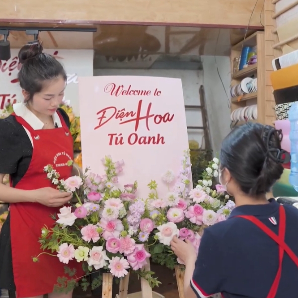 Dạy Cắm Hoa Hiện Đại: Khám Phá Nghệ Thuật & Kỹ Thuật Đỉnh Cao
