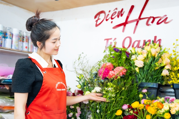 Mệnh Mộc Hợp Hoa Gì Thu Hút Tài Lộc và May Mắn Vượt Trội?