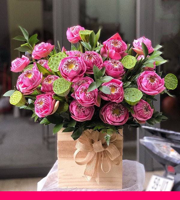 Hoa tặng tân gia – Món quà mang tài lộc cho ngôi nhà mới