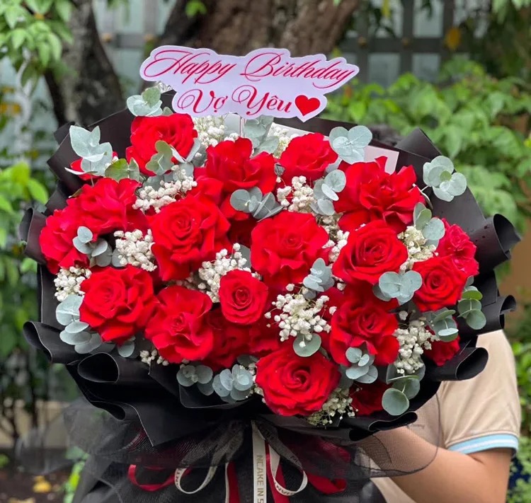 Hoa sinh nhật tặng vợ – Lãng mạn, tinh tế và đầy ý nghĩa