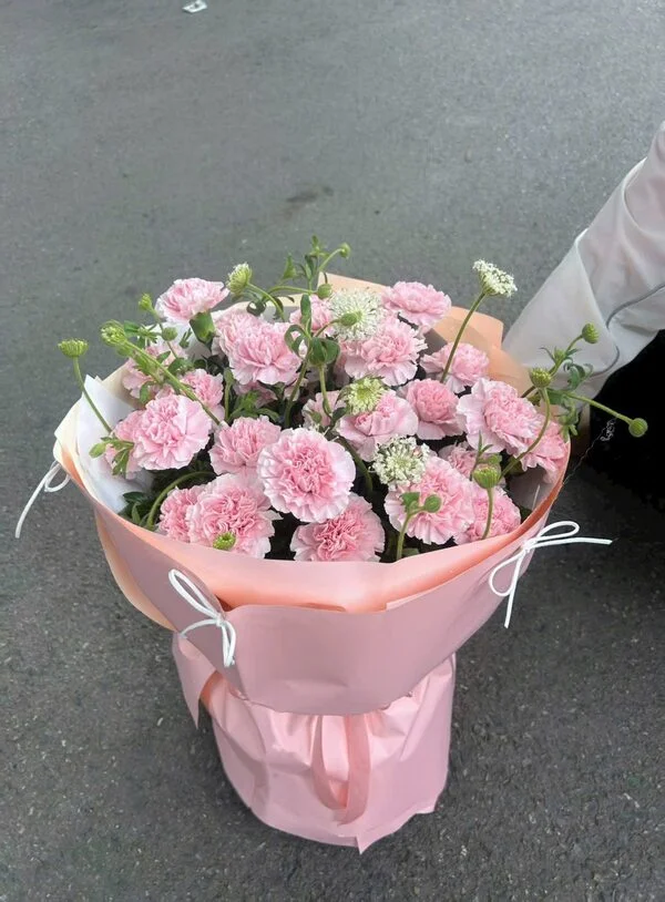 Xu hướng đặt điện hoa Hà Nội năm 2026 1 bó hoa tươi đẹp tại shop hoa Hà Nội uy tín